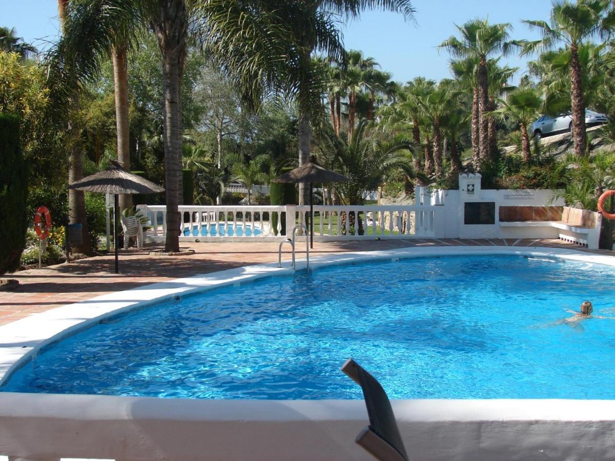 Oasis Capistrano 32 Menyber Hébergement de vacances Nerja